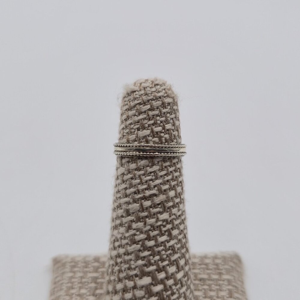 Size 3.5 Sterling Silver Rustic Pattern Toe Band Ring A4043